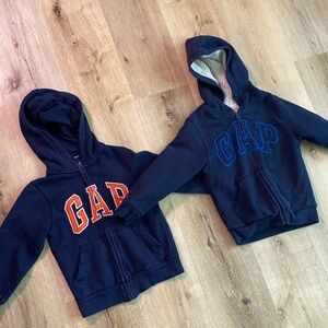 XS boys Gap zip up sweatshirts